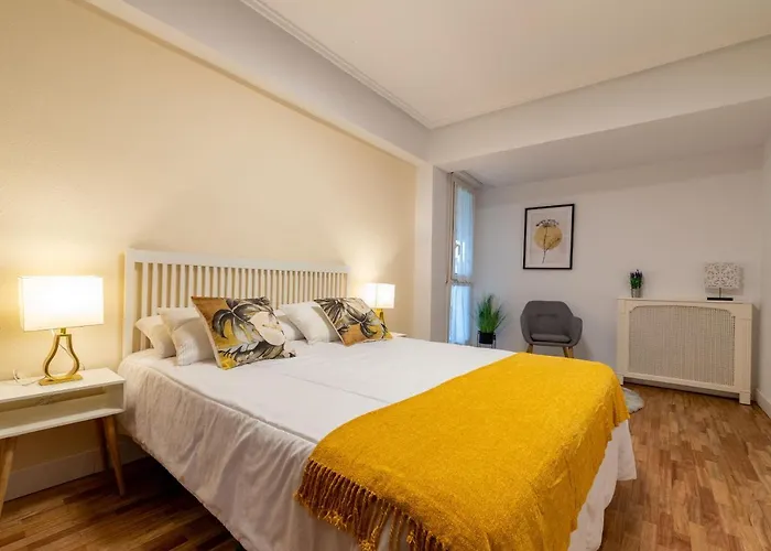 Cute And Comfy Apartment By Cisan Rentals